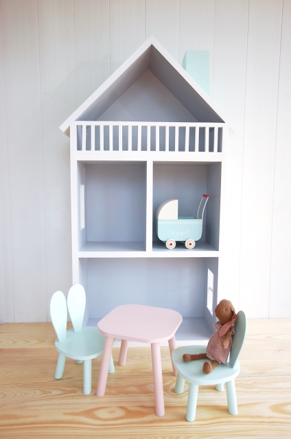 Dockhus handbyggt i trä - Bild 12