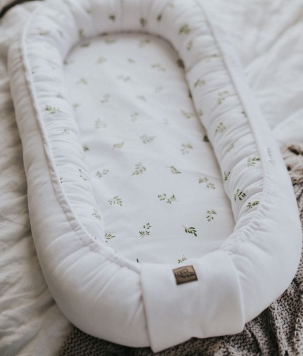 Babylove, green leaves, babynest
