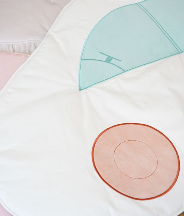 Moi Mili, lekmatta bil, Powder mint