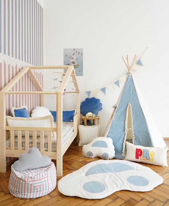 Moi Mili, lekmatta bil, Jeans